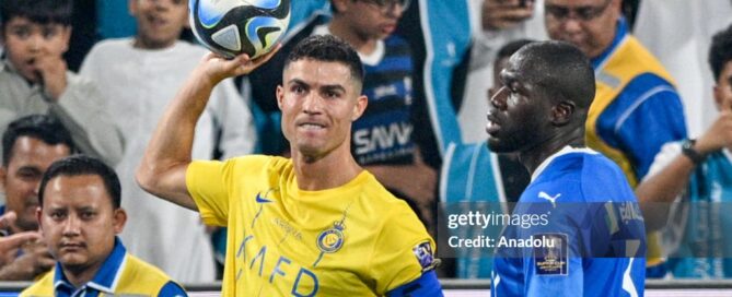 Il Divario Salariale nel Calcio Saudita: Perché i Giocatori Locali Guadagnano Meno?