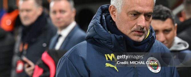 Budapest, Taylor e la Coppa rubata: ecco perché a noi romanisti (e a Mourinho) non passerà mai
