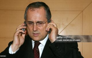 “Tante squadre che oggi militano in Serie A non avevano i requisiti per iscriversi al campionato. Ma come fai a eliminare certe squadre blasonate? Serve coraggio e non tutti ce l’hanno. Ci sono società con debiti di 600/700 milioni. Quelle sono dirigenze tecnicamente fallite, che poi però vincono il campionato. Se metti parametri devono valere per tutti, senza scappatoie”