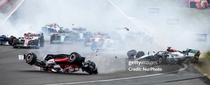 F1 – Recensione Ignorante GP Silverstone 2022: “Tra sorpassi da urlo e decisioni da panettone”