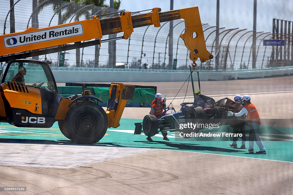 Formula E – RecensionE Ignorante GP Miami 2025: Caos, Penalità e Fotofinish